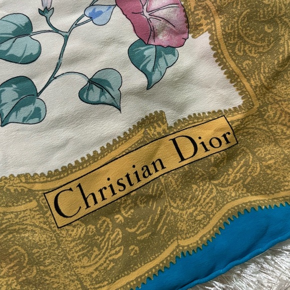 Christian Dior | Scarf - Picture 3 of 4